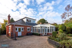 Rear- click for photo gallery